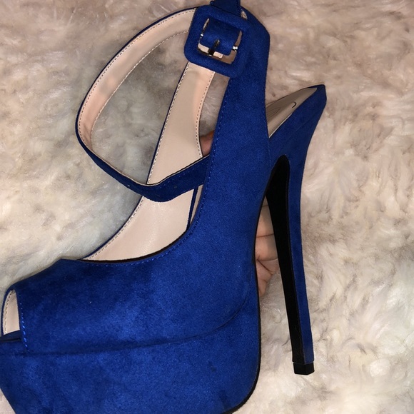 DELICIOUS PEEP TOE STILETTOS - Picture 1 of 16